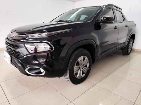 FIAT TORO 1.8 16V EVO FLEX FREEDOM AT6 FIAT TORO 1.8 16V EVO FLEX FREEDOM AT6